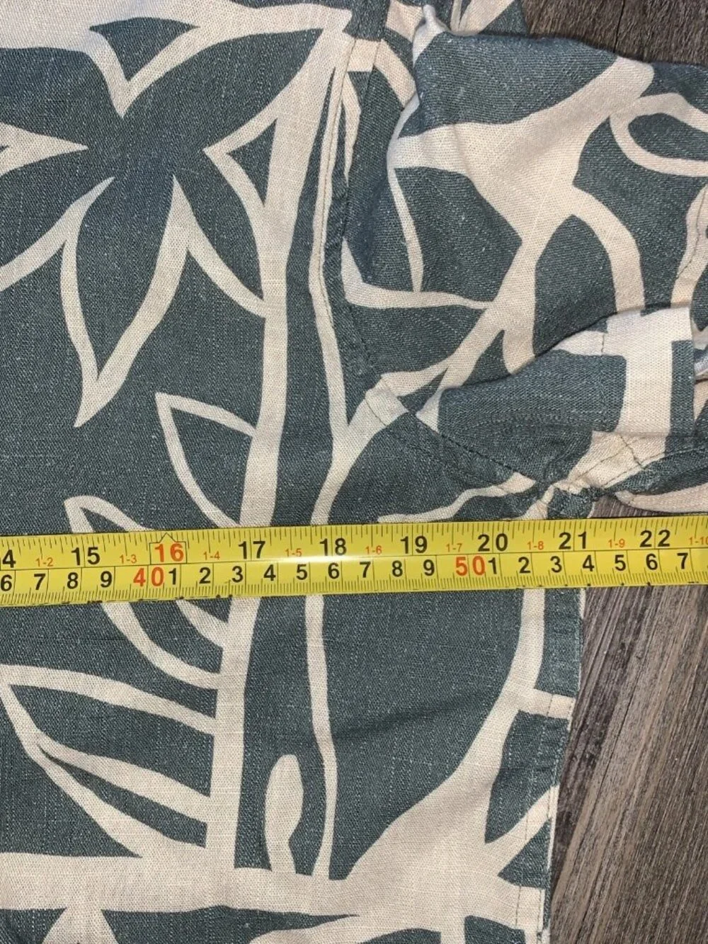 Truth By Republic Men's Large Short Sleeve Floral Beach Camp Shirt Olive Green B